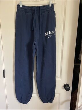 Nike Navy Blue Logo sweatpants Sm with Drawstring matching hoodie (Lg) available